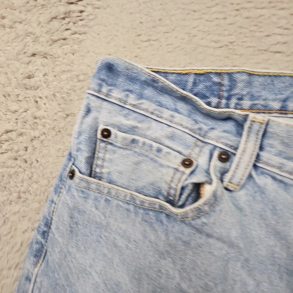 Levis 505 Jean Shorts Mens 33 Blue Denim Light Wash Fade Grunge Normcore Dad